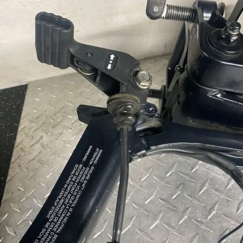 Johnson Evinrude Tiller Swivel Bracket (1996 – 2001)