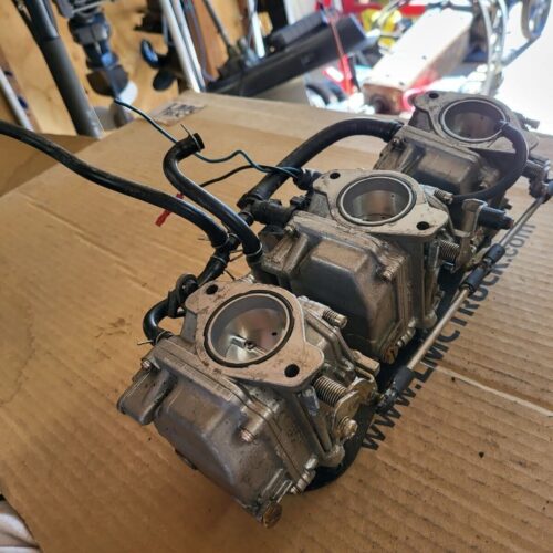 Yamaha 2-Stroke 3-Cylinder Carburetor Assembly