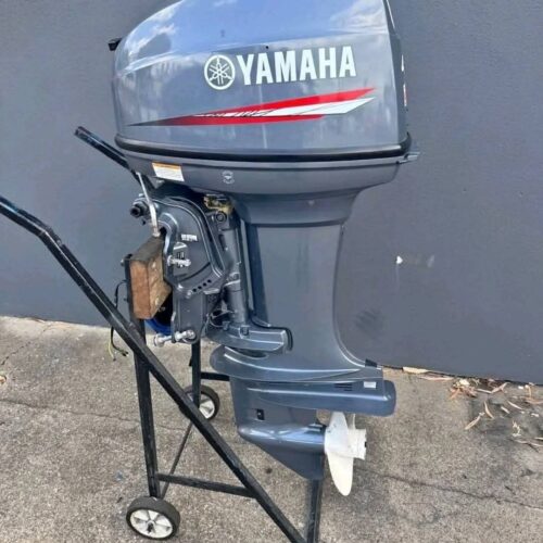2017 Yamaha 40HP 2-Stroke Outboard | Long Shaft | Only 12 Hours | Electric Start & Power Trim
