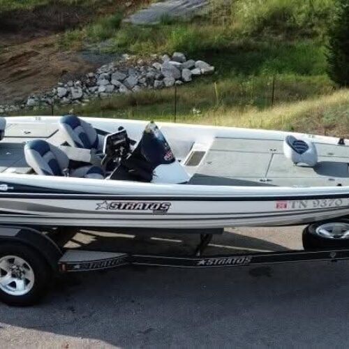 2008 Stratos 294 Pro XL – Evinrude 200 H.O. Tournament Edition