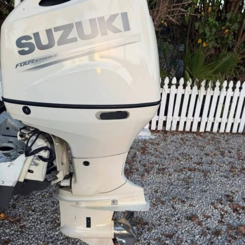 2019 Yamaha F200 FourStroke Outboard – 175 Hours – Complete Rigging & Controls