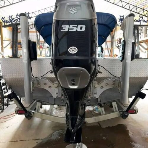 2024 Suzuki 350HP Dual Prop Outboard Motor – 208 Hours – Complete Rigging & Spares