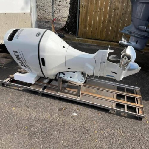 2021 Suzuki 200HP FourStroke Outboard (DF200ATXW3) – White – Only 96 Hours