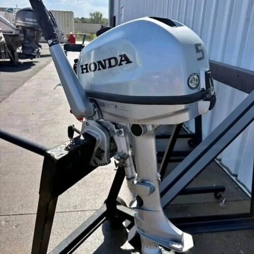 Honda 5 HP Four-Stroke Portable Outboard Motor (2025)