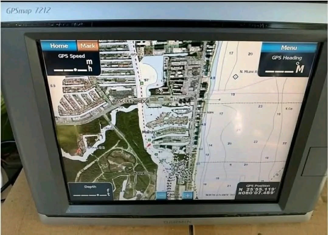 Garmin GPSMAP 7212 Touchscreen Multifunction Navigation GPS Unit - Image 2