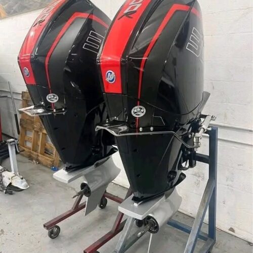 Twin Mercury Racing 300R Outboard Motors – 20” Sportmaster Lower Units