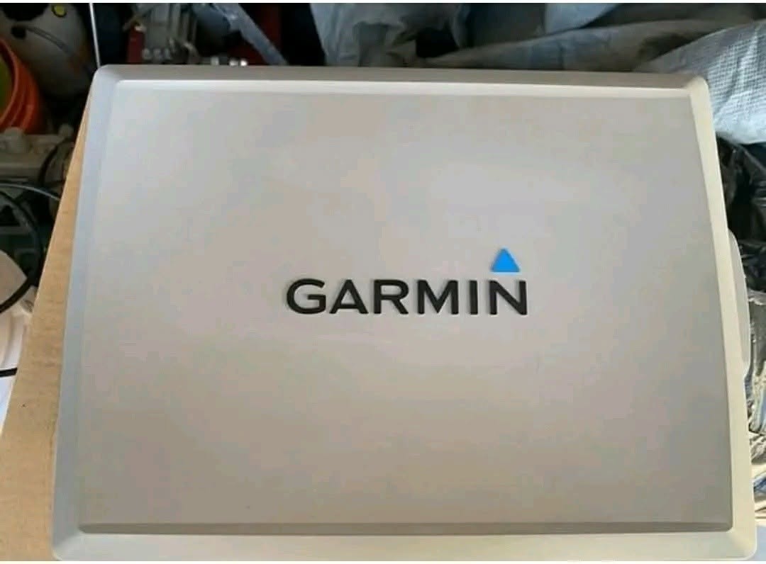 Garmin GPSMAP 7212 Touchscreen Multifunction Navigation GPS Unit - Image 4