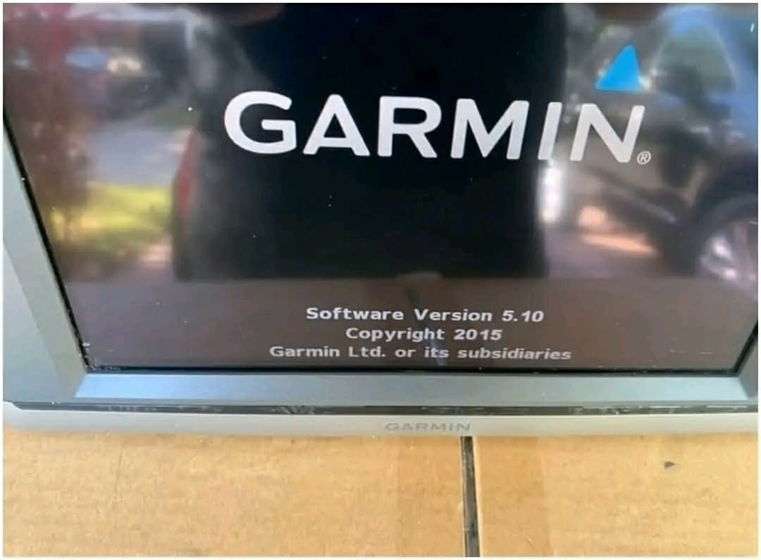 Garmin GPSMAP 7212 Touchscreen Multifunction Navigation GPS Unit - Image 7
