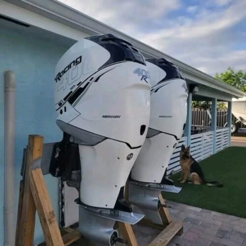 Twin Mercury Racing 400R Supercharged Outboard Motors